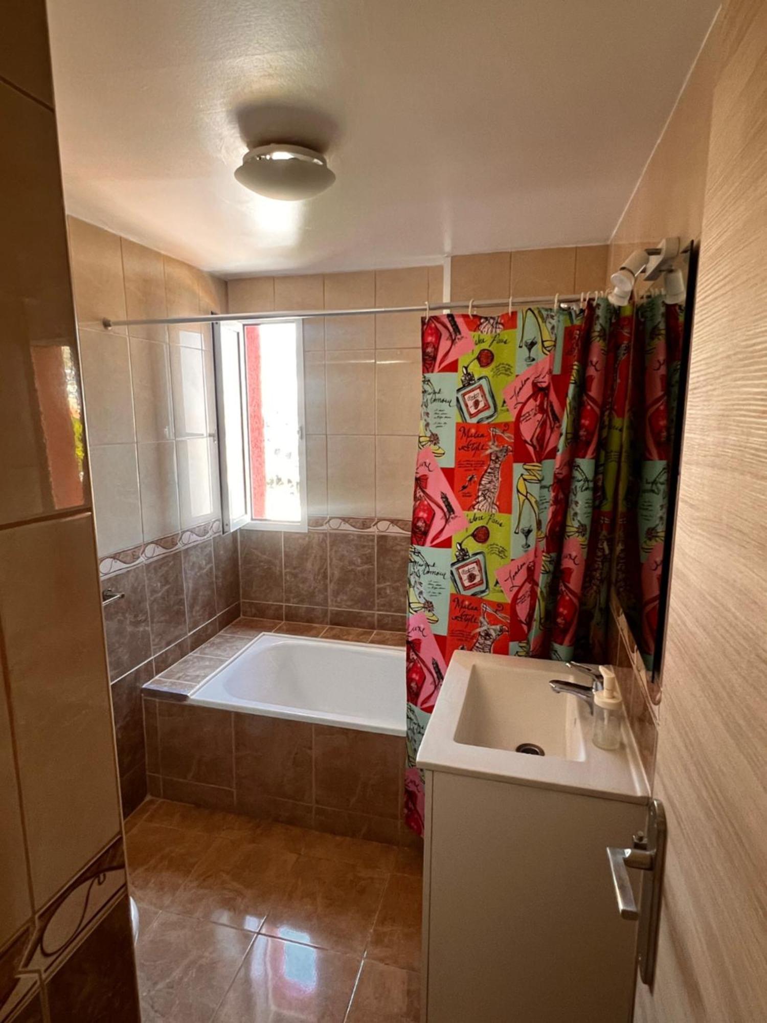 Minerva Complex In Apartment